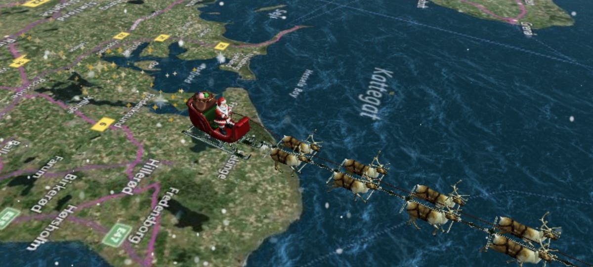 Norad Santa tracker live Follow Santa Claus and his reindeer around